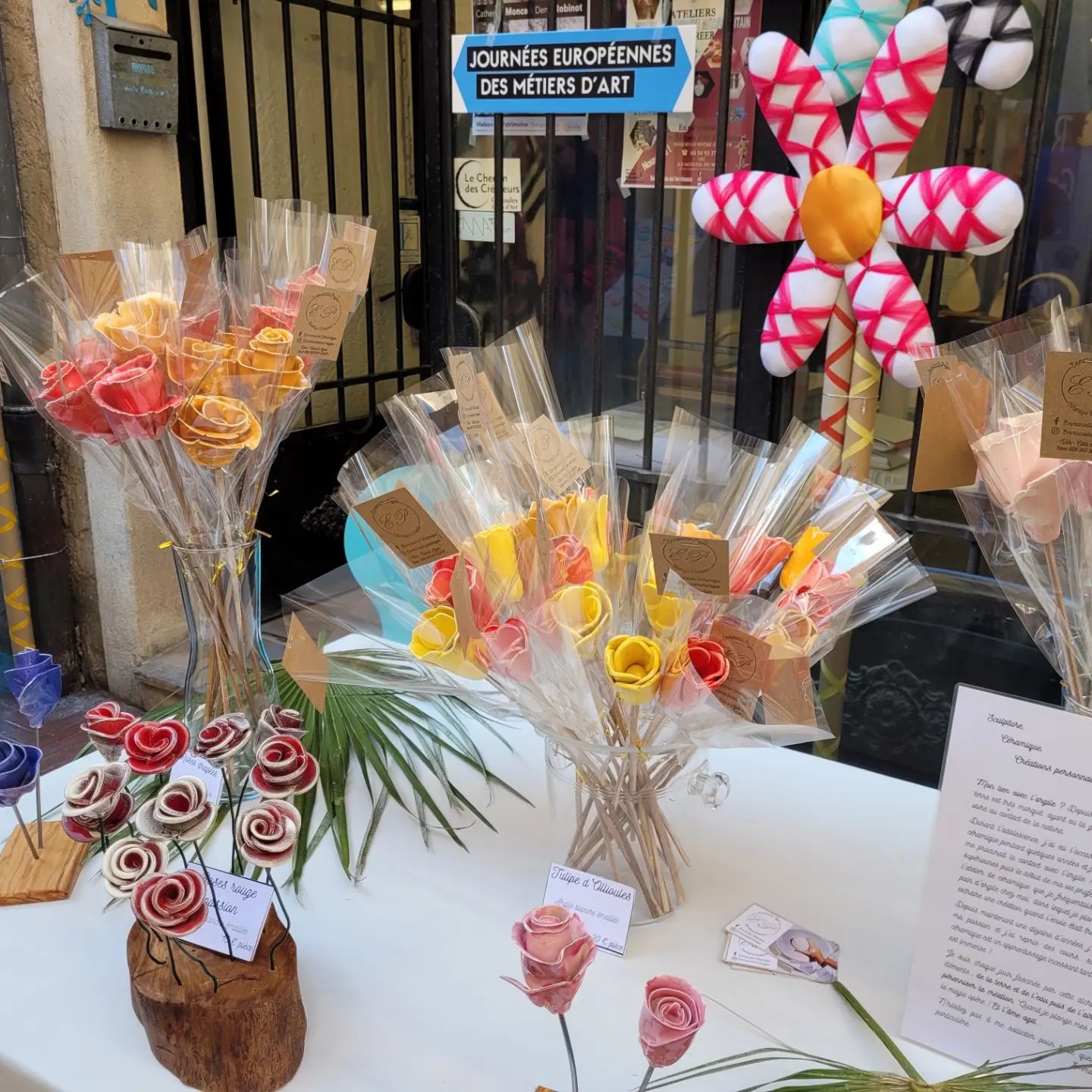 Rose en céramique – Image 5